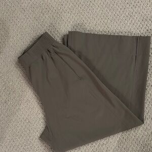 lululemon athletica Women's Cropped Pants